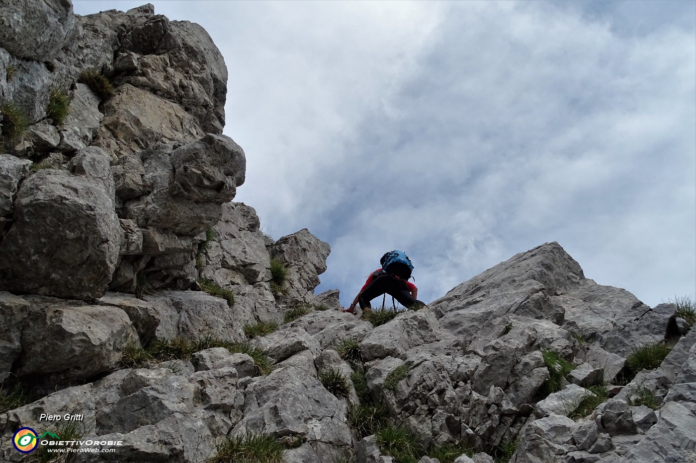 34 In azione combinata mani e piedi.JPG
